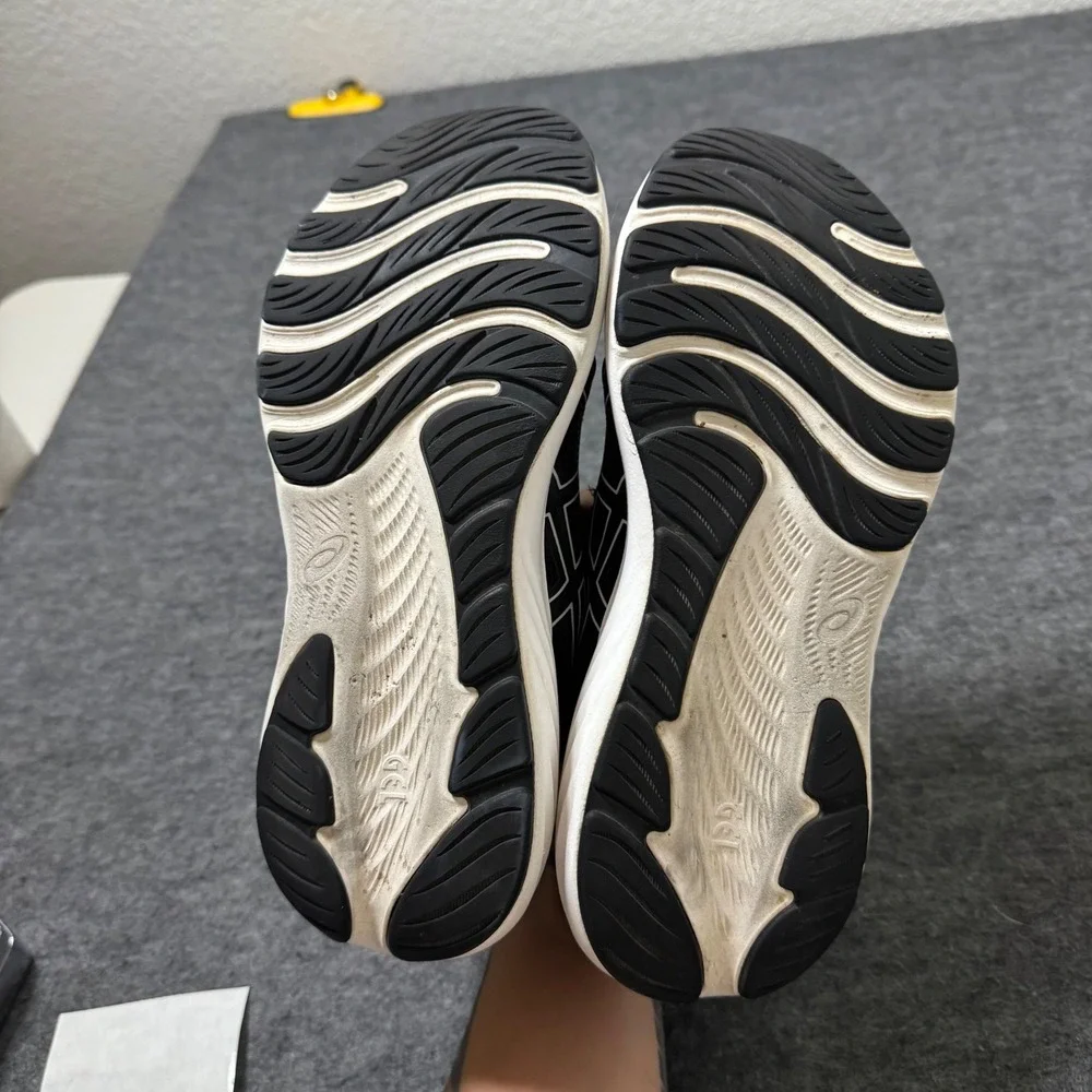 ASICS Gel-Contend 9 Womens Running Shoes Black White 1012B681 Size 9